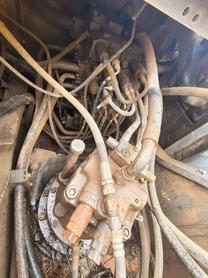 Buy Sumitomo SH240-3 Used Excavator / 8 Buy Sumitomo SH240-3 Used Excavator / 8