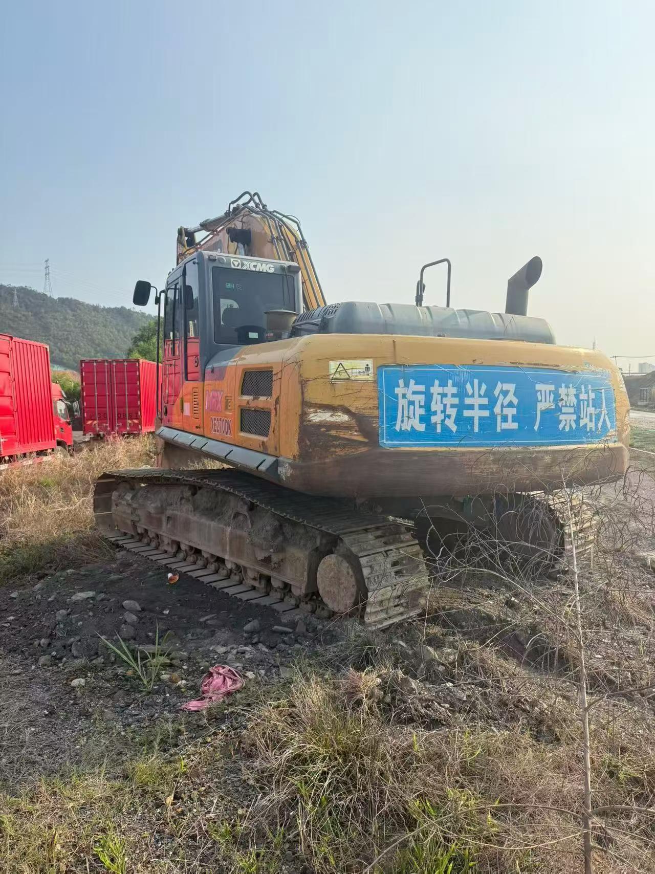 Buy XCMG XE245D Used Excavator / 2