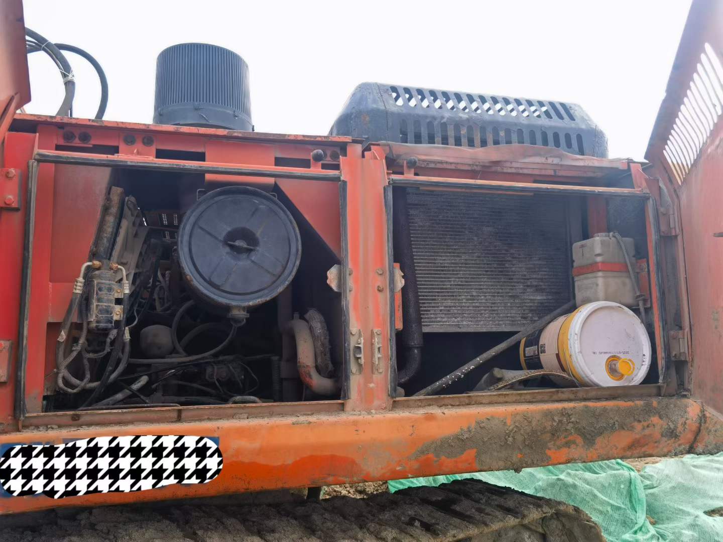 Buy Doosan DH300-7 Used Excavator / 8