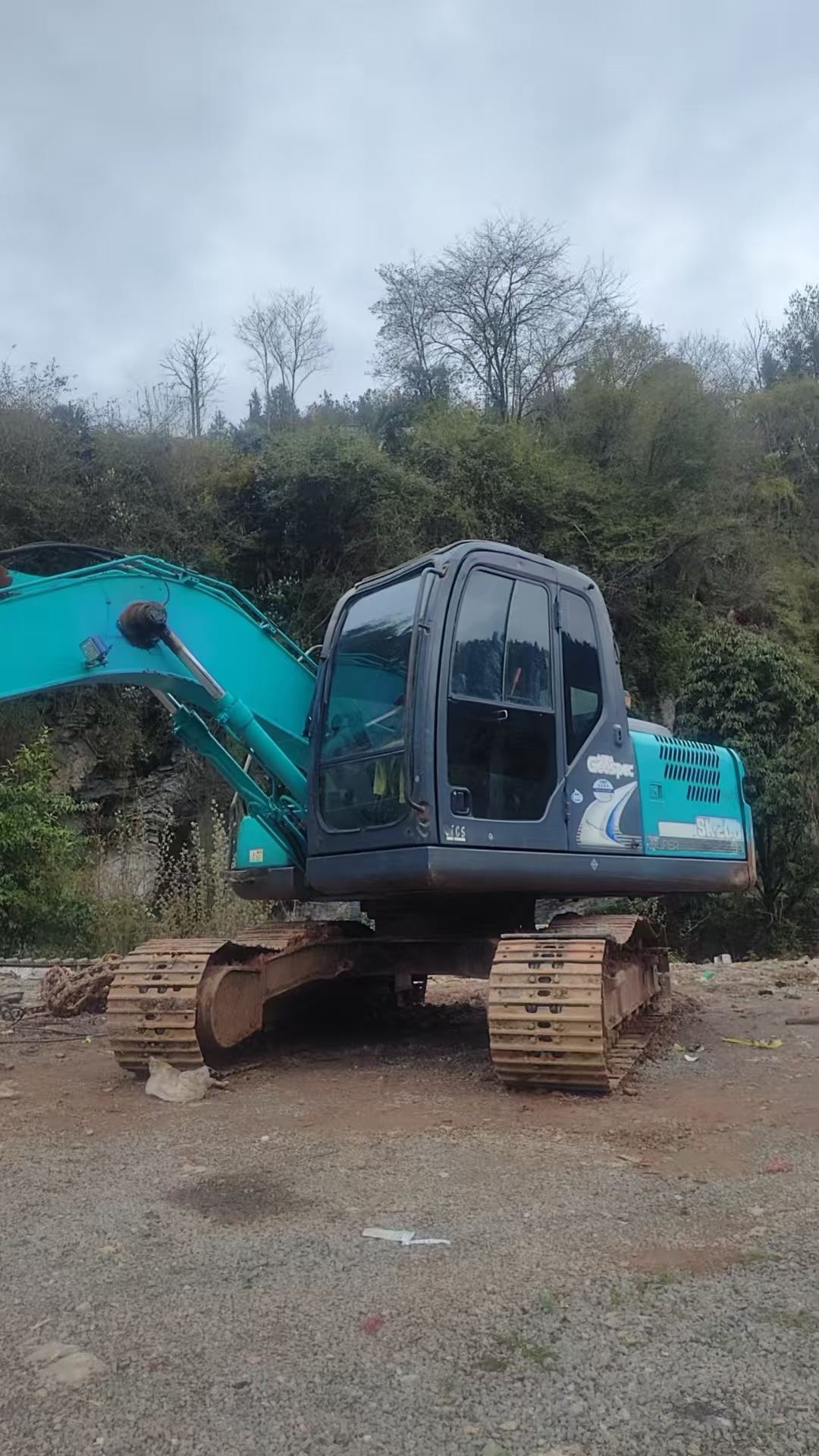 Buy Kobelco SK17SR Used Excavator / 2