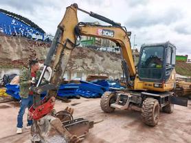 Buy XCMG XE60 Used Excavator / 2 Buy XCMG XE60 Used Excavator / 2