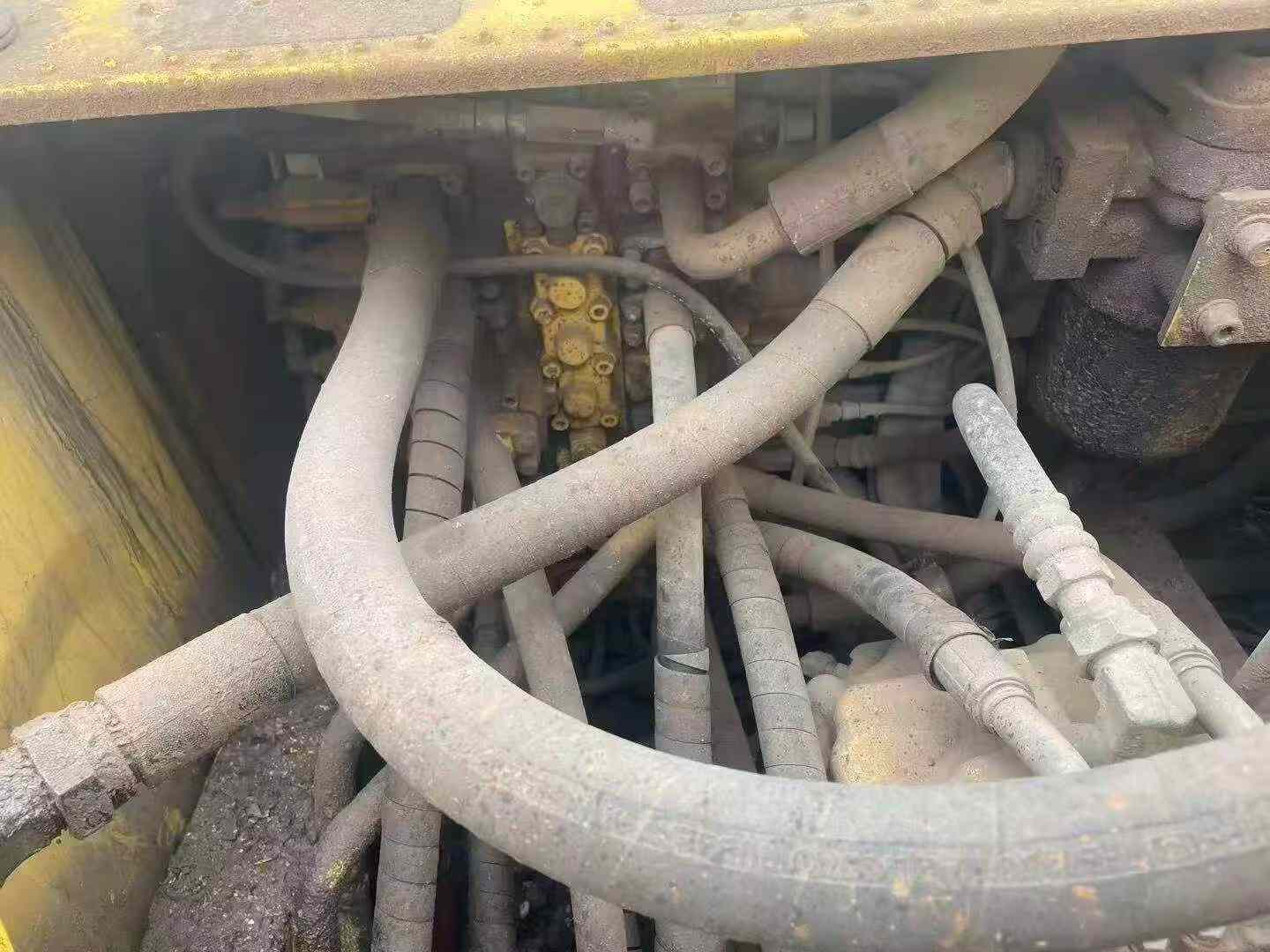 Buy Komatsu PC270-7 Used Excavator / 5