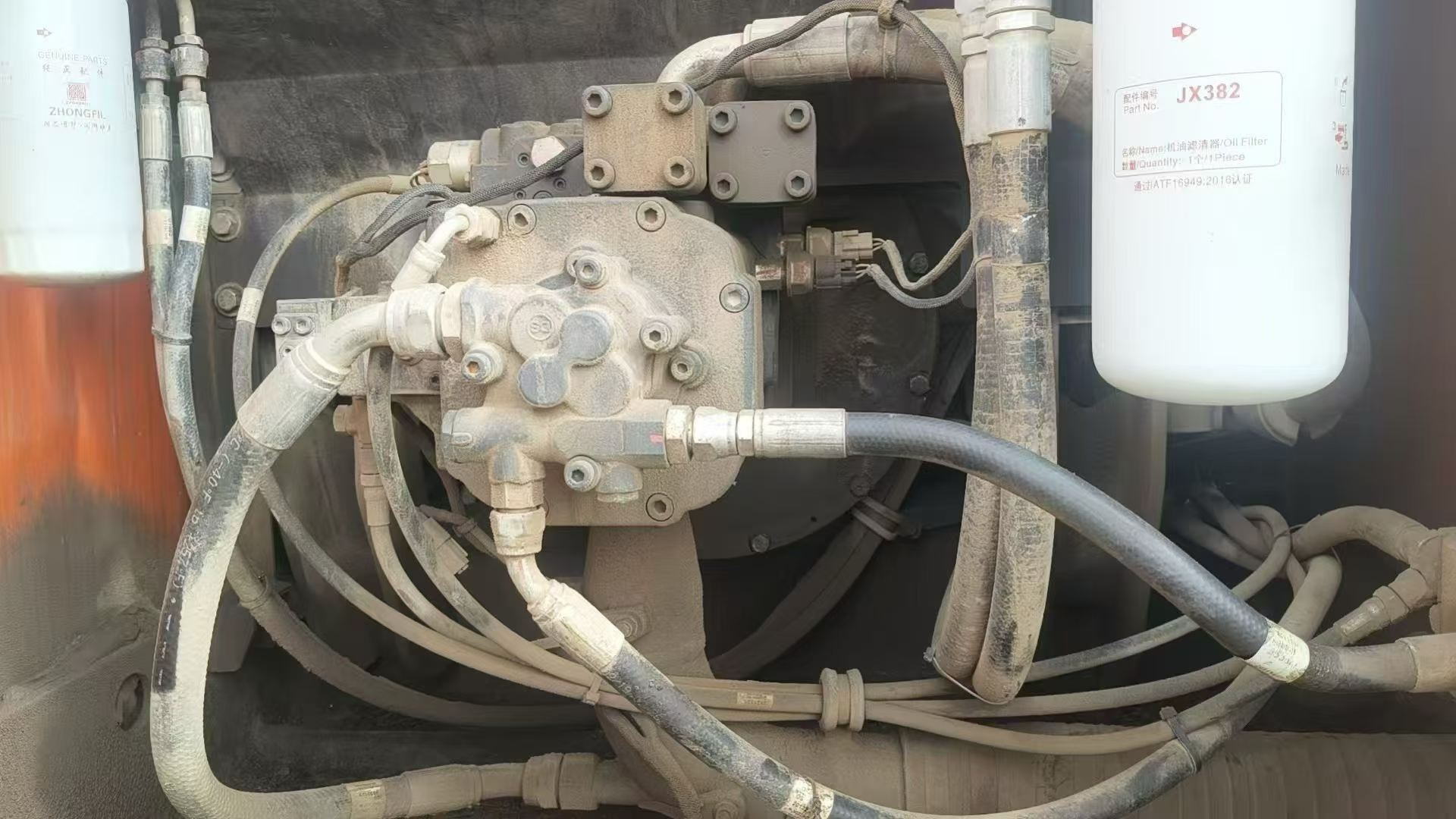 Buy Doosan DH215-9 Used Excavator / 5