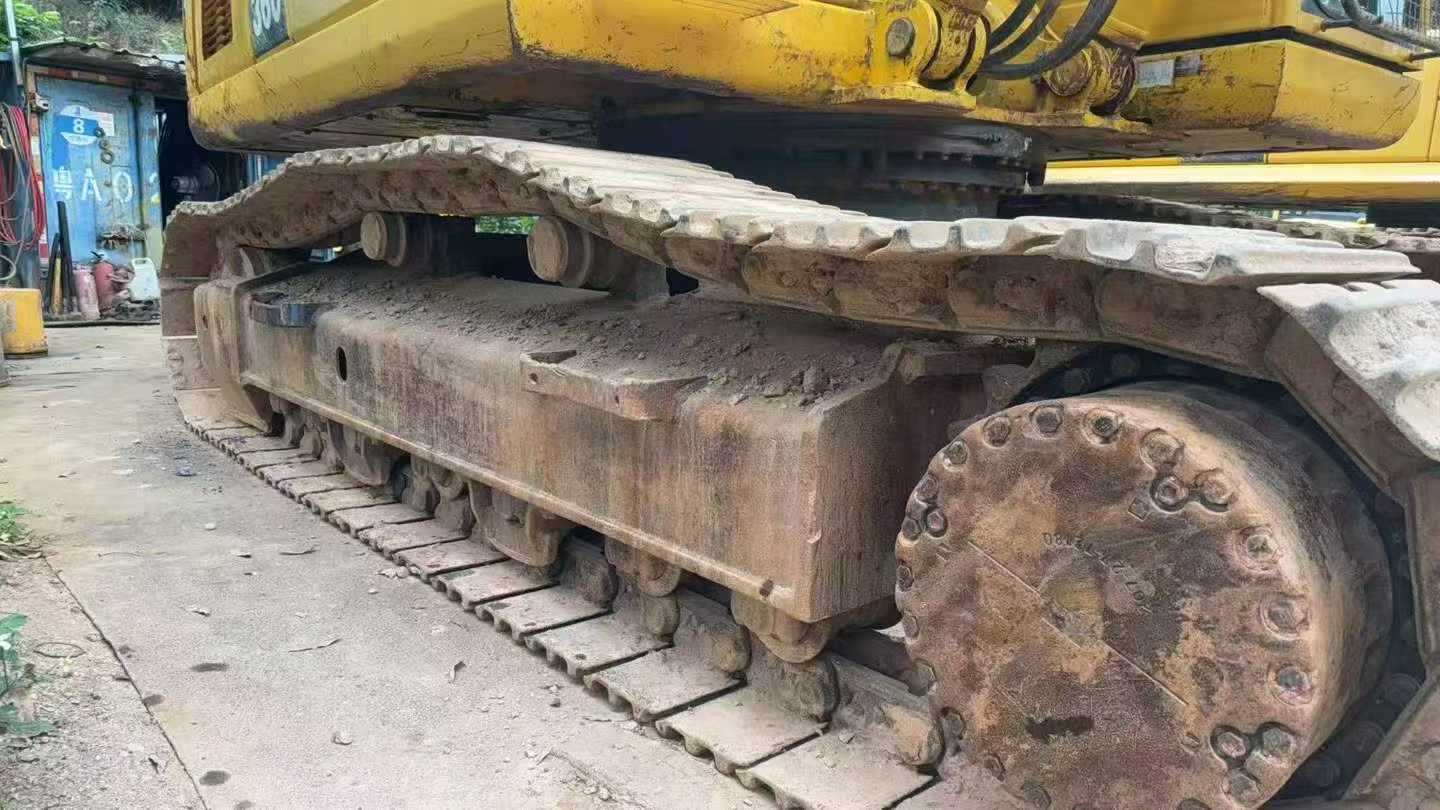 Buy Komatsu PC300-8 Used Excavator / 7