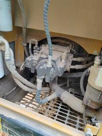 Buy Sany SY135-8S Used Excavator / 4 Buy Sany SY135-8S Used Excavator / 4