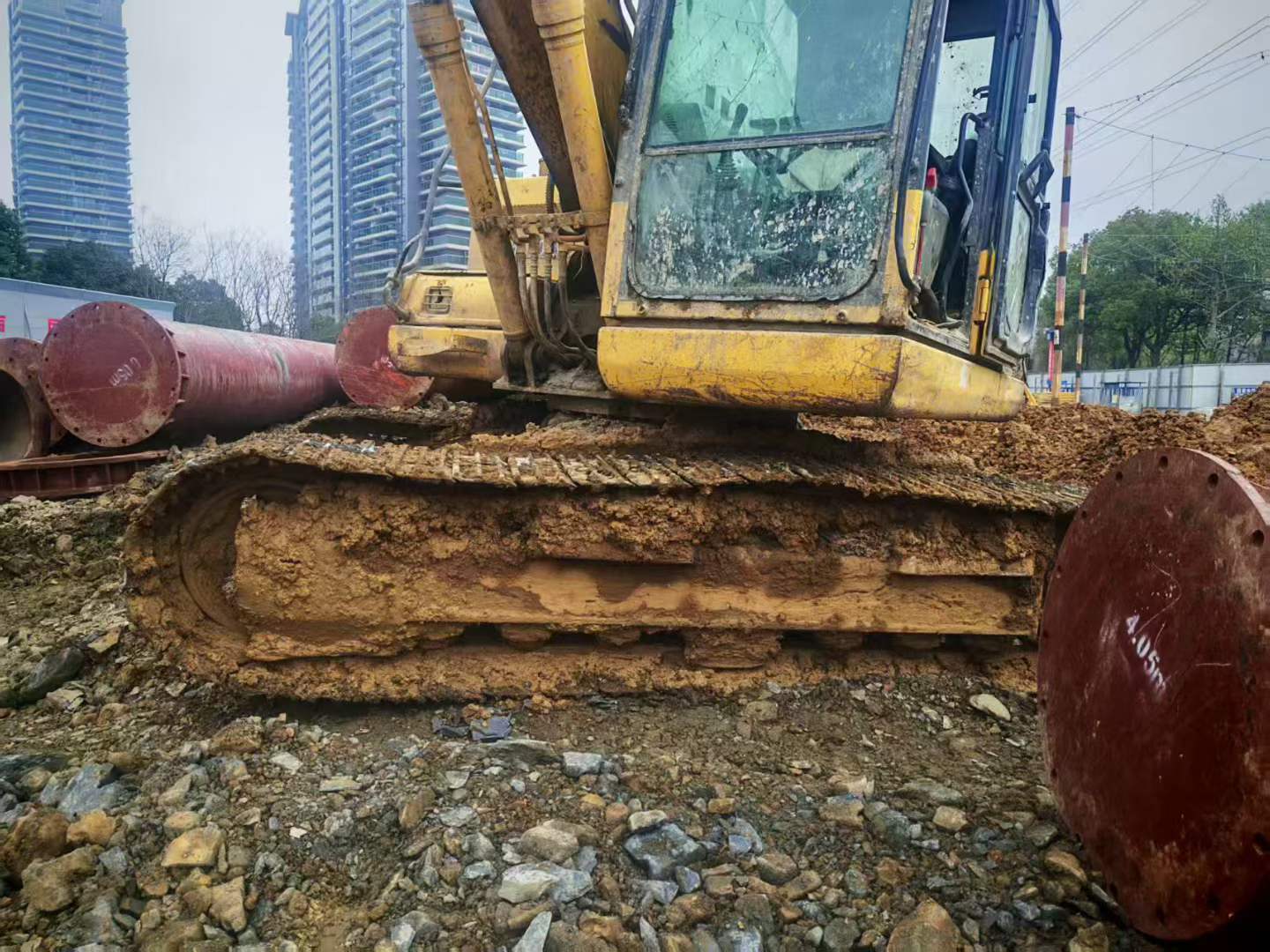 Buy Komatsu PC130-8 Used Excavator / 4