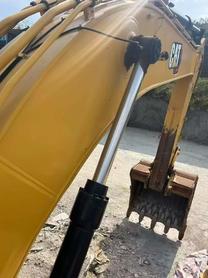 Buy Caterpillar CAT352 Used Excavator / 2 Buy Caterpillar CAT352 Used Excavator / 2