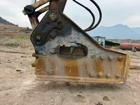 Buy Caterpillar 365B Used Excavator / 3 Buy Caterpillar 365B Used Excavator / 3