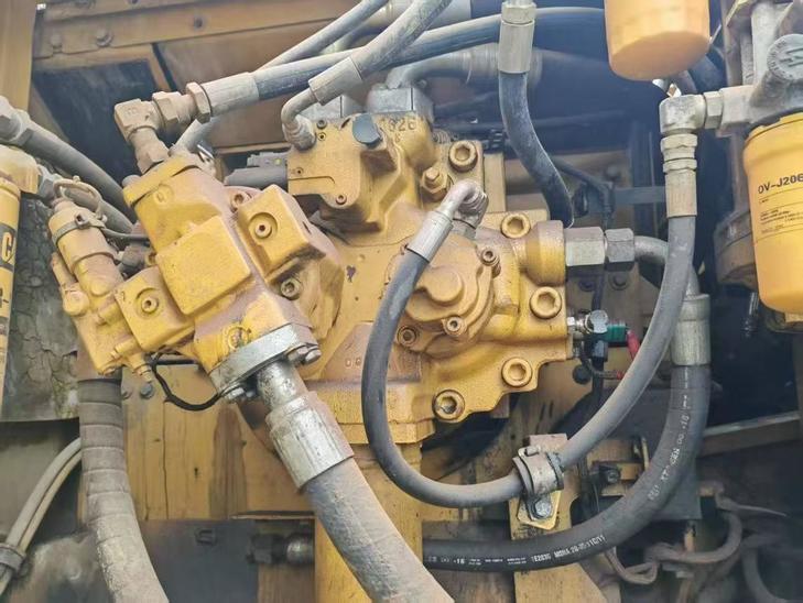 Buy Caterpillar 336DL Used Excavator / 1