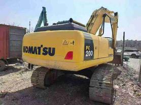 Buy Komatsu PC200-8 Used Excavator / 2 Buy Komatsu PC200-8 Used Excavator / 2
