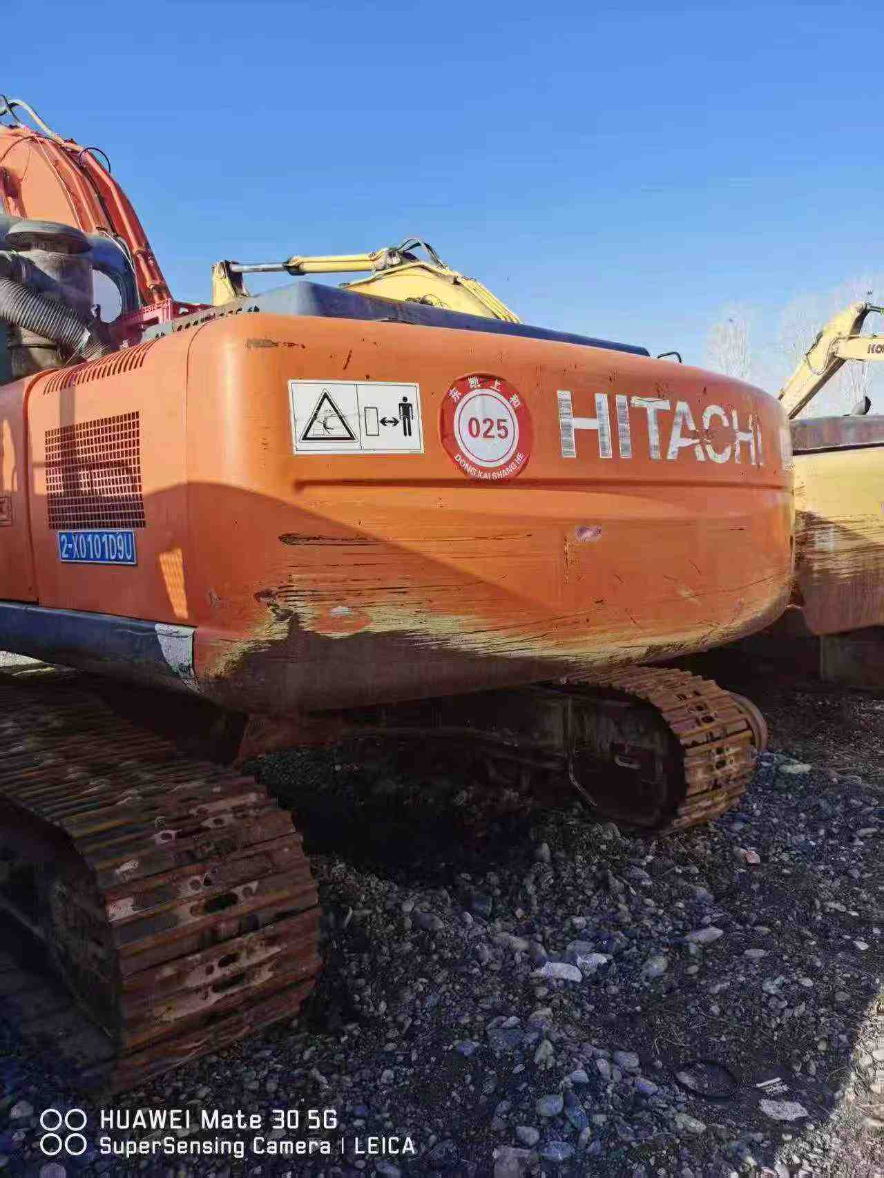 Buy Hitachi EX250-5 Used Excavator / 2