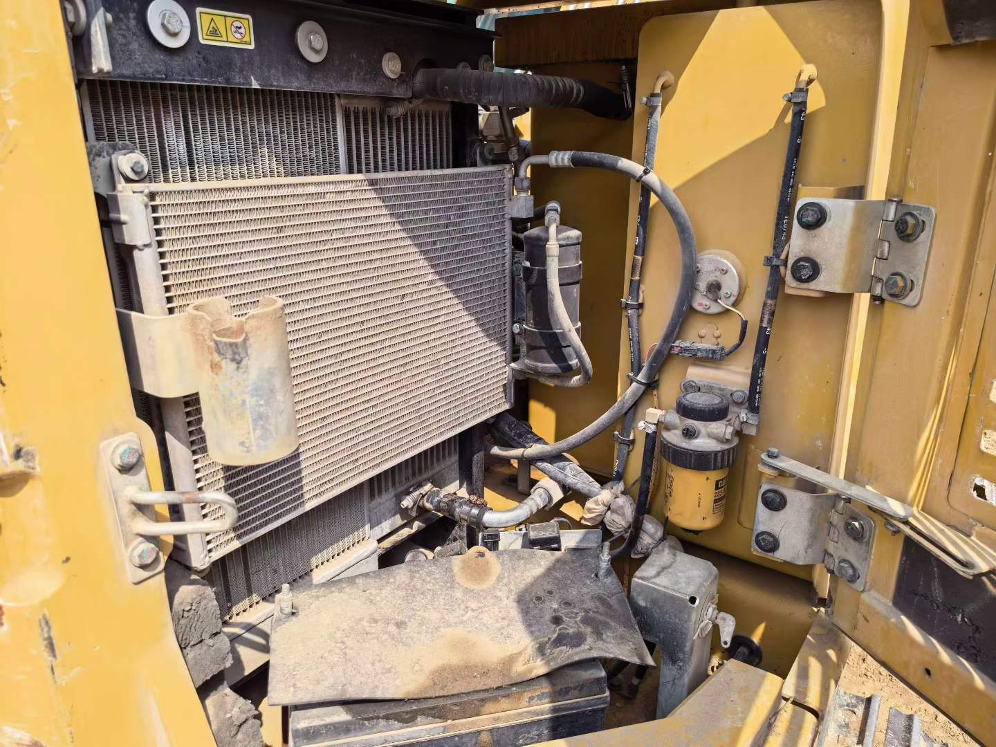 Buy Caterpillar 307B Used Excavator / 4