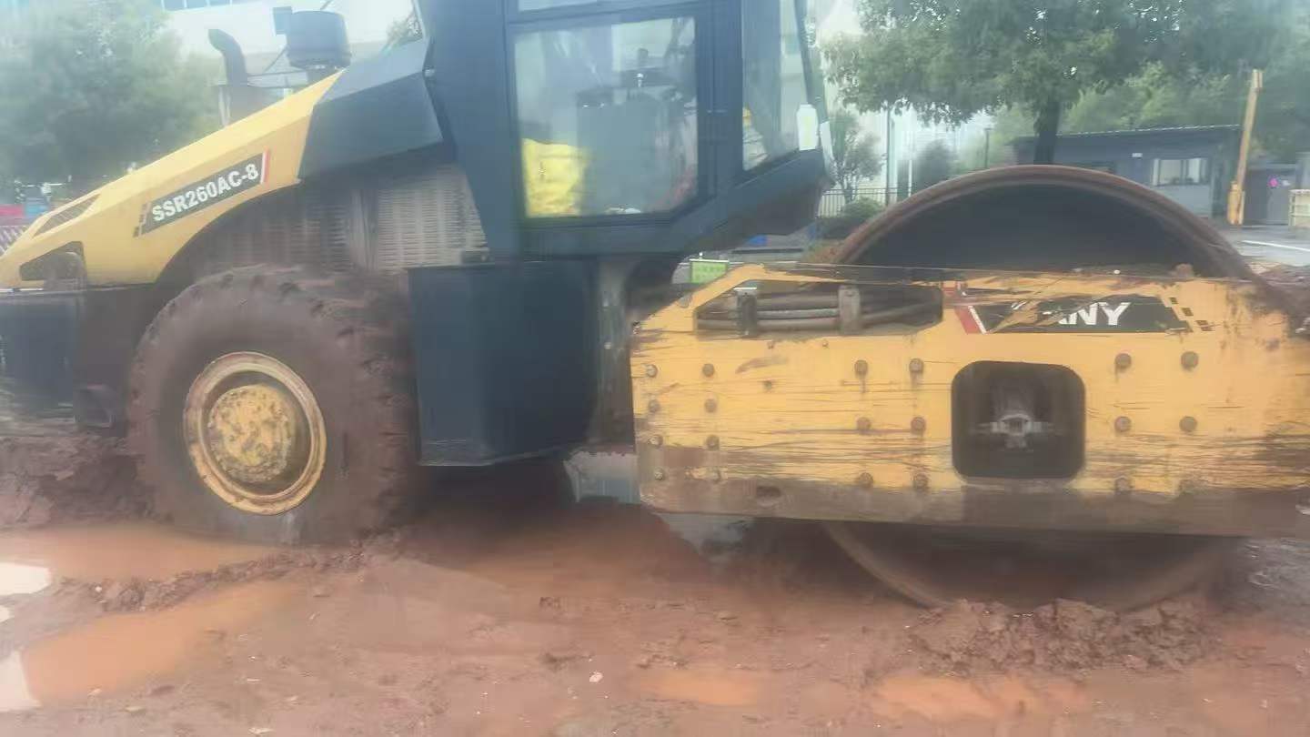 Buy Sany SY26U Used Excavator / 6