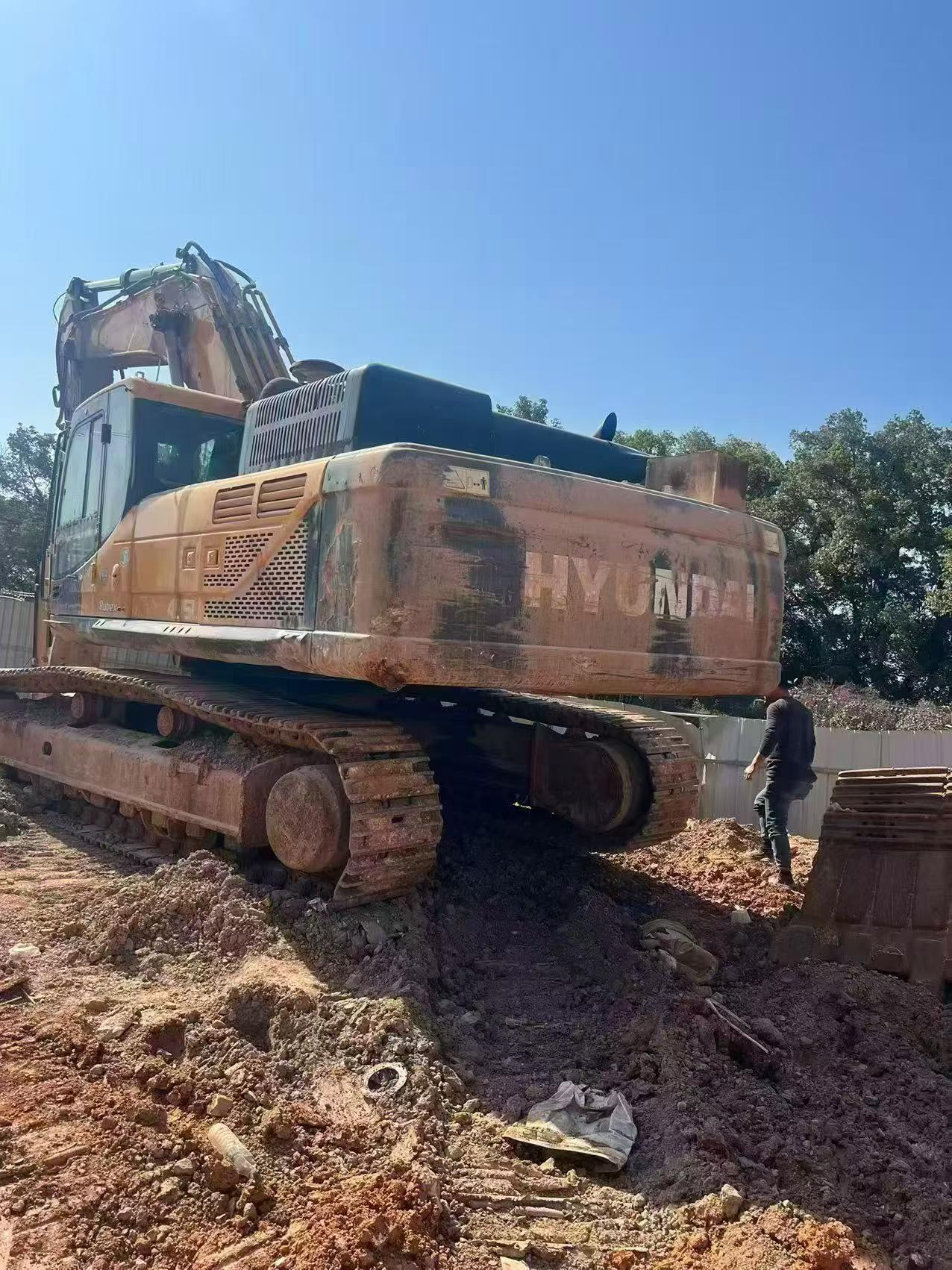 Buy Hyundai R485LVS Used Excavator / 7