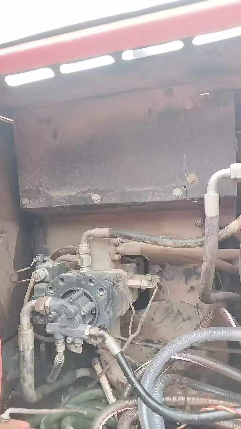 Buy Doosan S130W-3 Used Excavator / 4