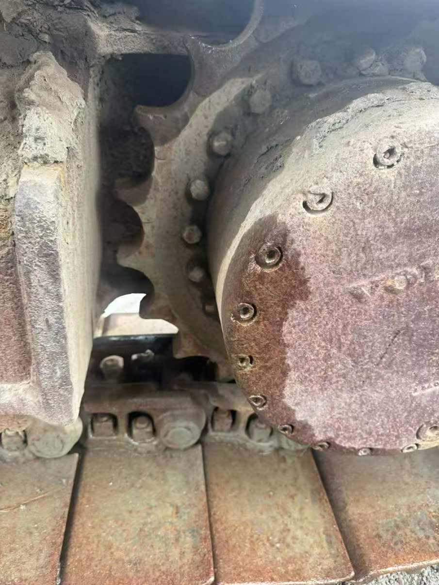 Compre Escavadeira Volvo EC210B Usada / 4