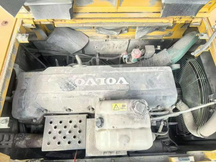 Buy Volvo EC480D Used Excavator / 1