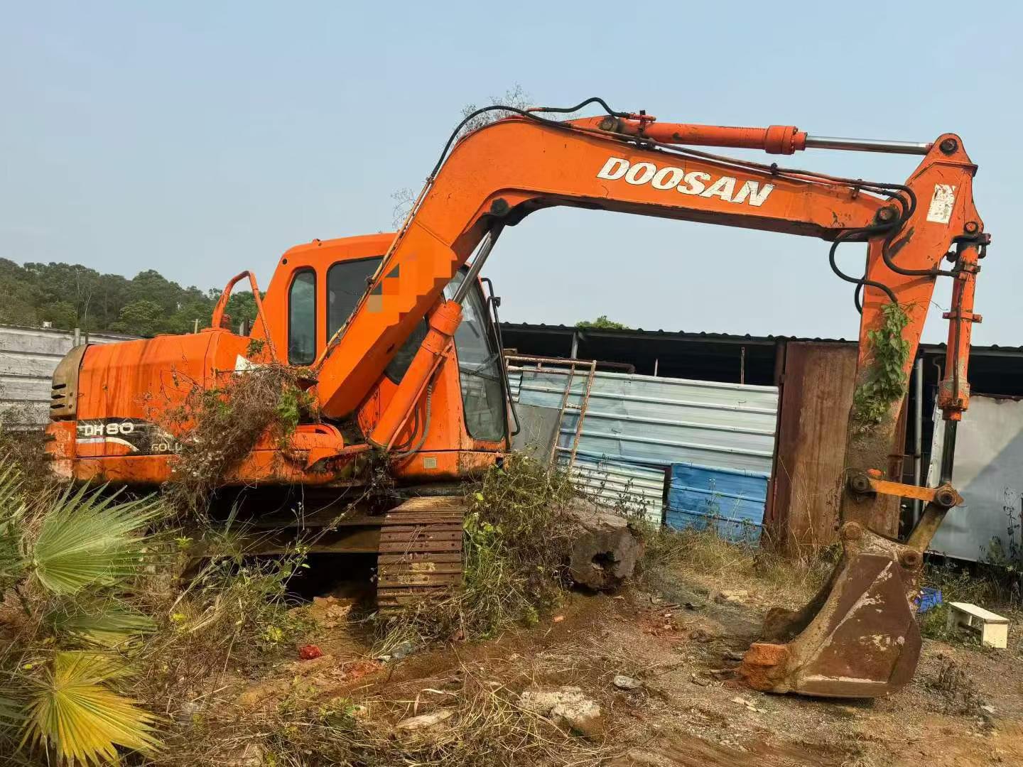 Buy Doosan DH80 Used Excavator / 5