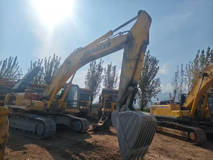 Buy Komatsu PC360-7 Used Excavator / 1