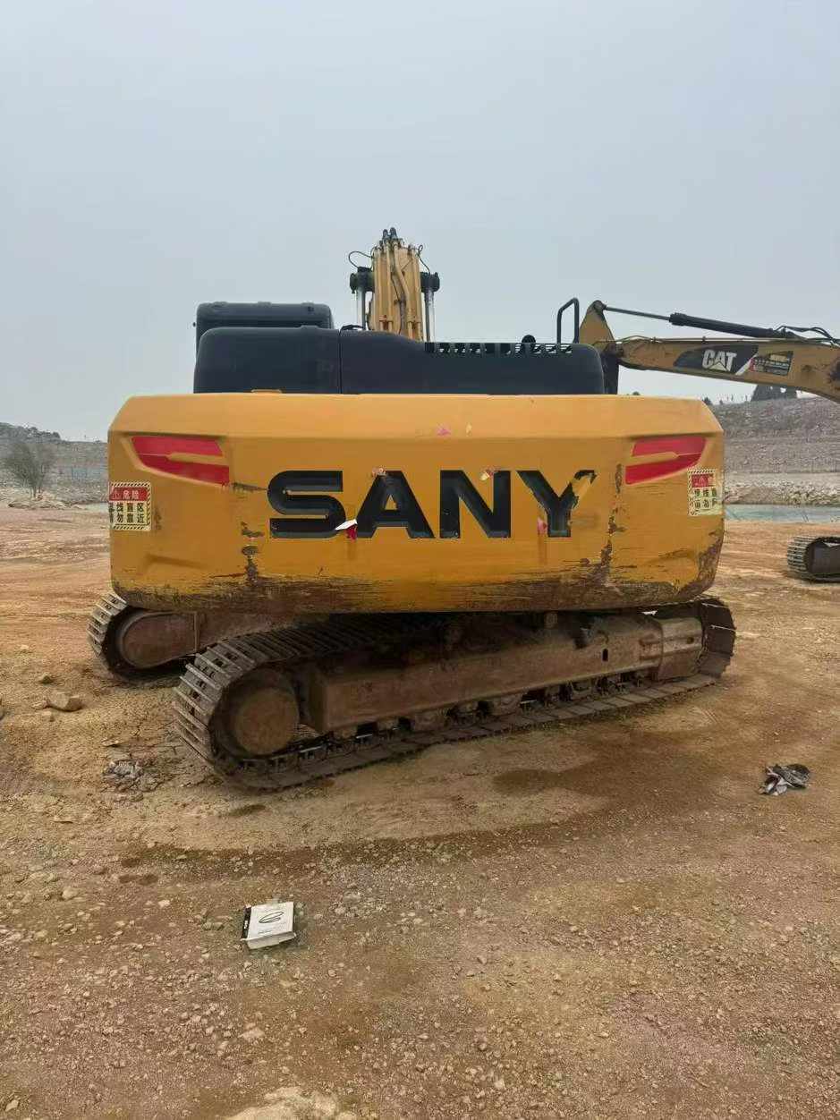 Buy Sany SY245H Used Excavator / 2