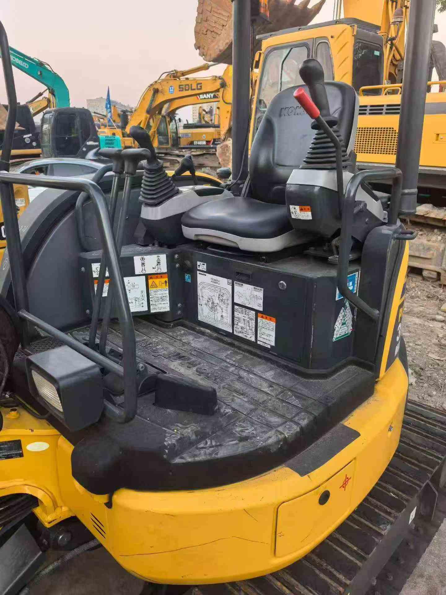 Buy Komatsu PC30-1 Used Excavator / 9