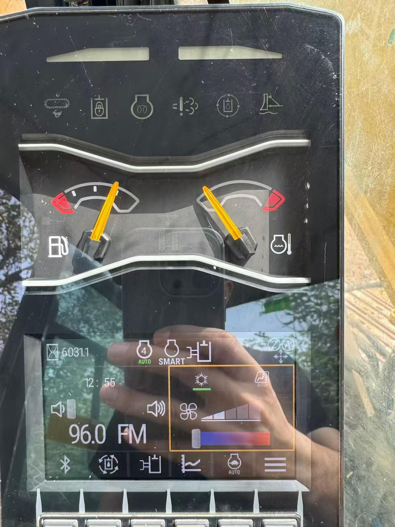 Buy Caterpillar 307B Used Excavator / 5