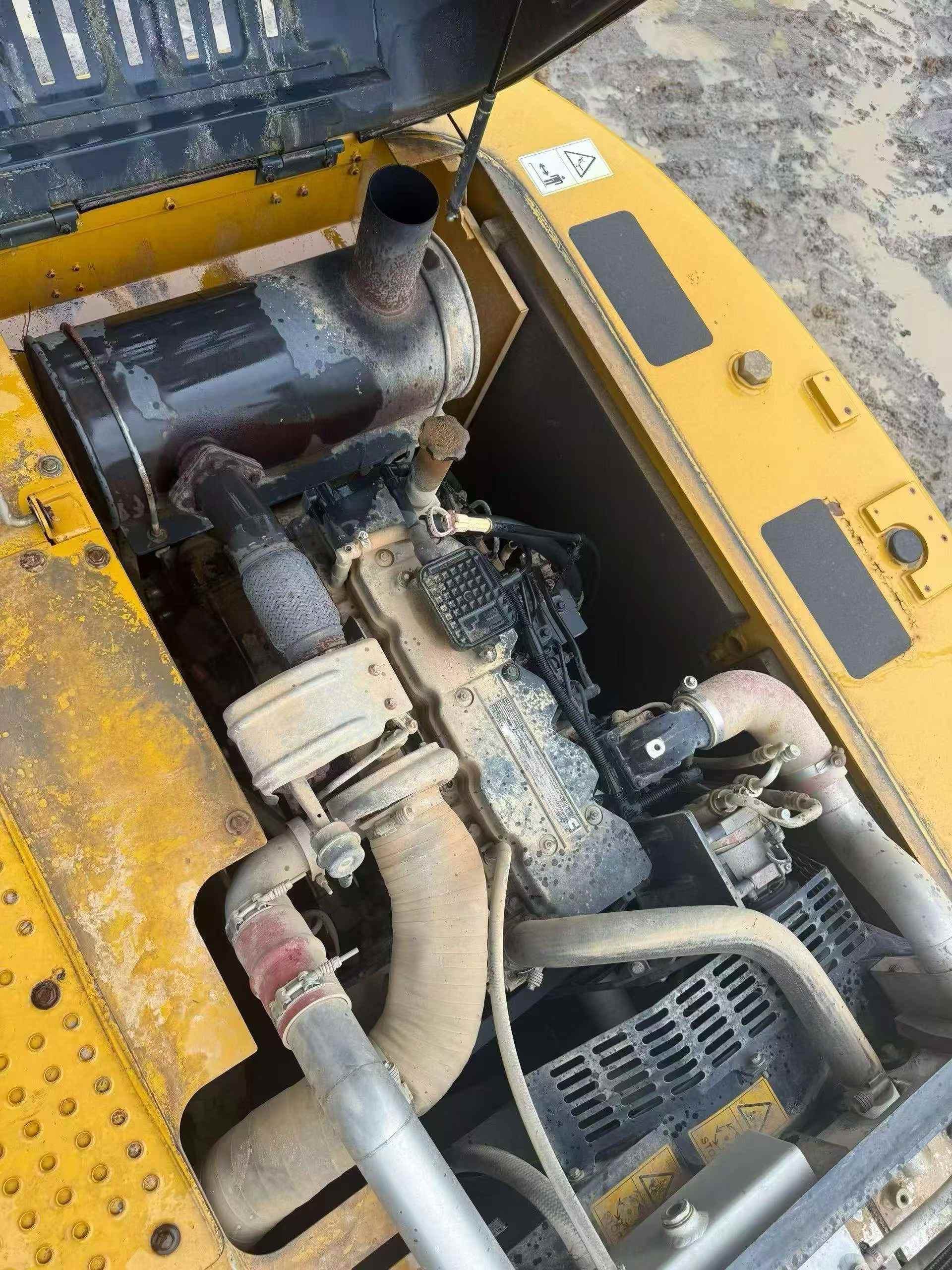 Buy XCMG XE205DA Used Excavator / 6