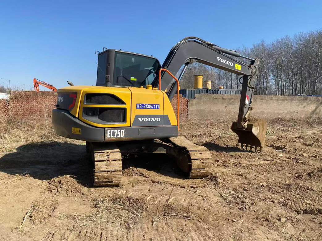 Buy Volvo EC75D Used Excavator / 6