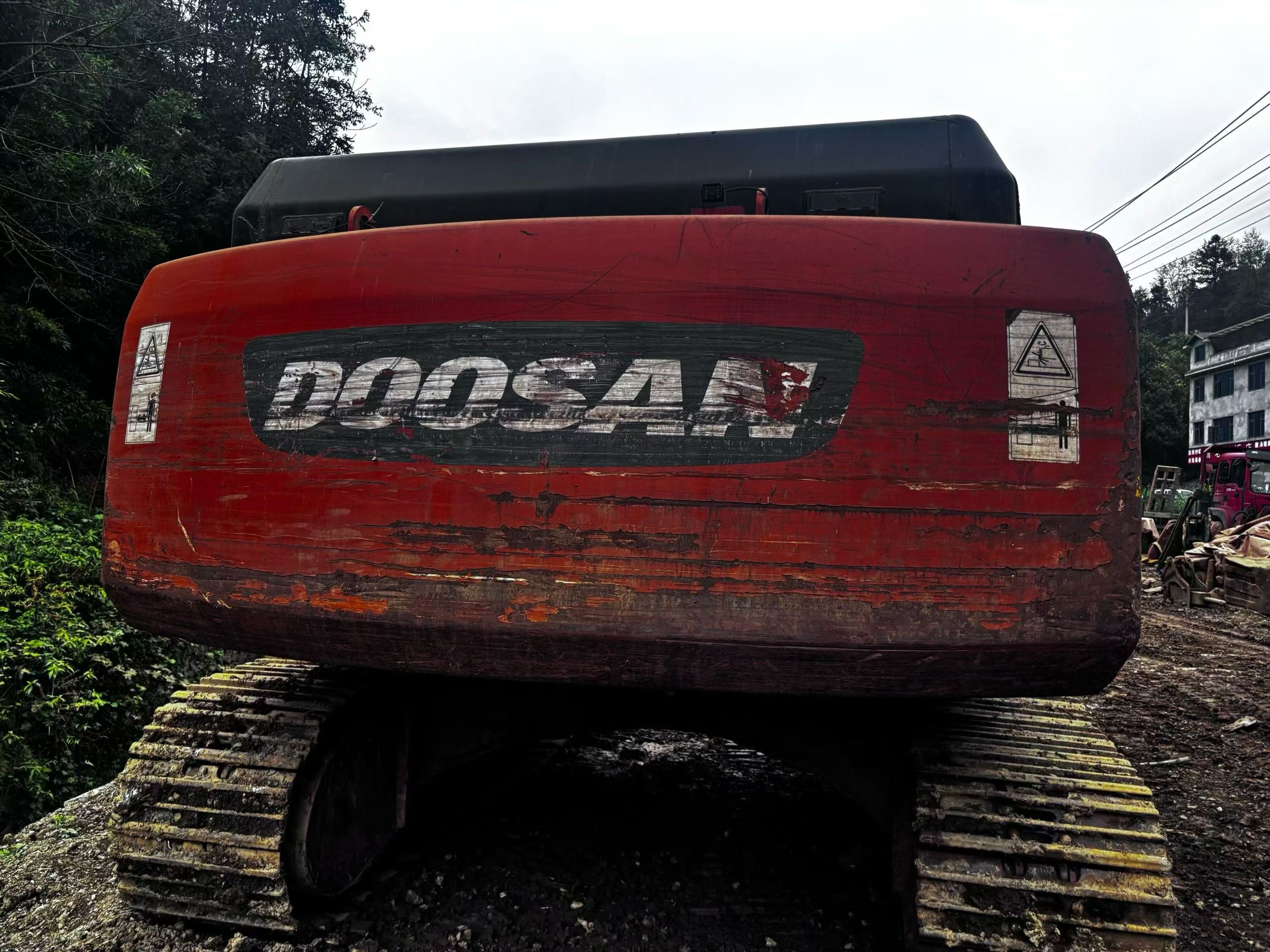 Buy Doosan DH215-7 Used Excavator / 3
