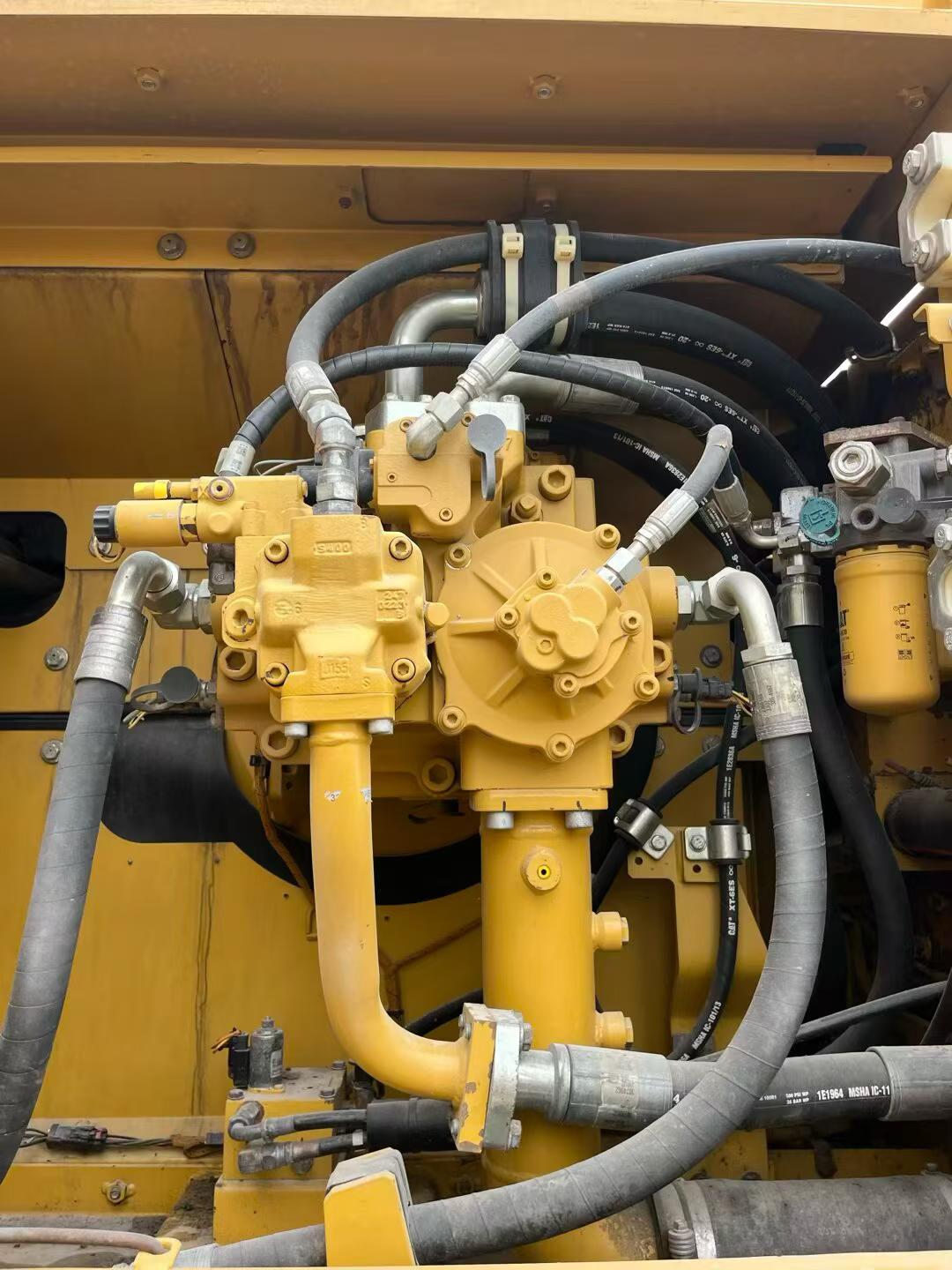 Buy Caterpillar 349E Used Excavator / 5