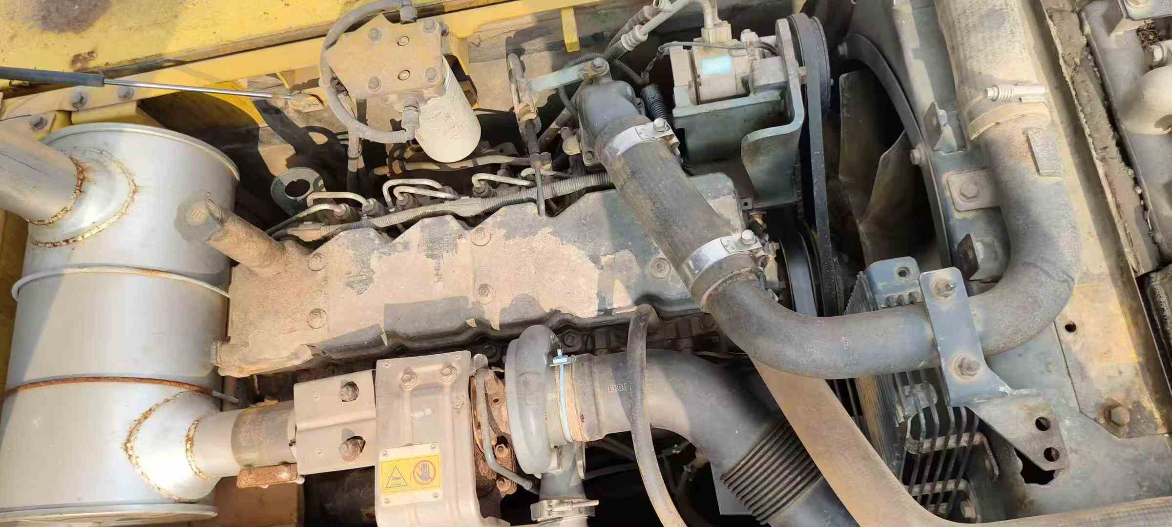 Buy Komatsu PC210-6 Used Excavator / 4