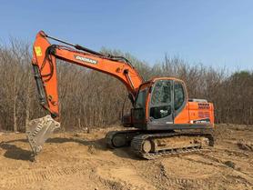 Buy Doosan DX150LC-9C Used Excavator / 3 Buy Doosan DX150LC-9C Used Excavator / 3
