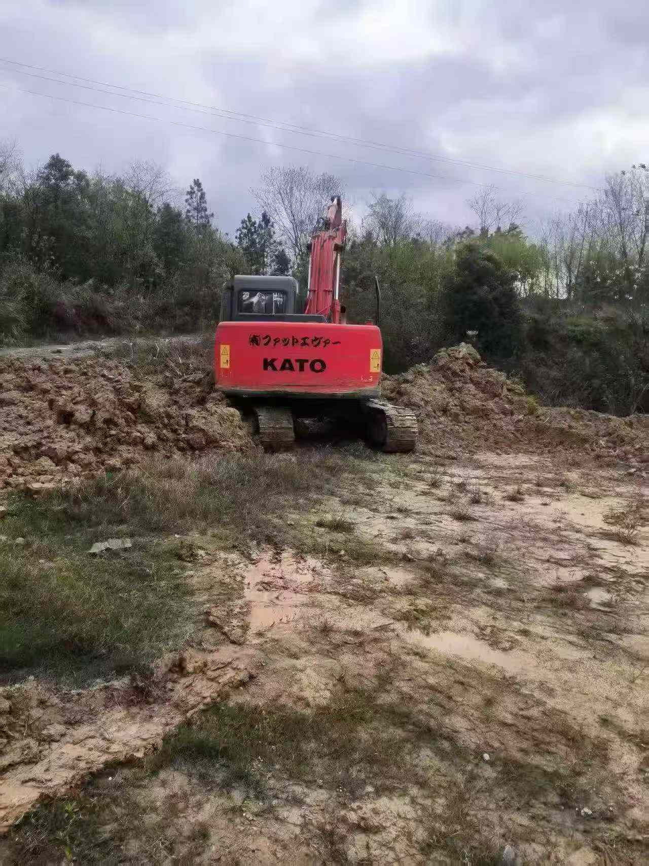 Buy Kato HD512V Used Excavator / 3