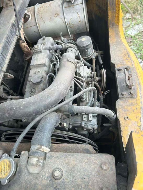 Buy Kato HD308R Used Excavator / 1