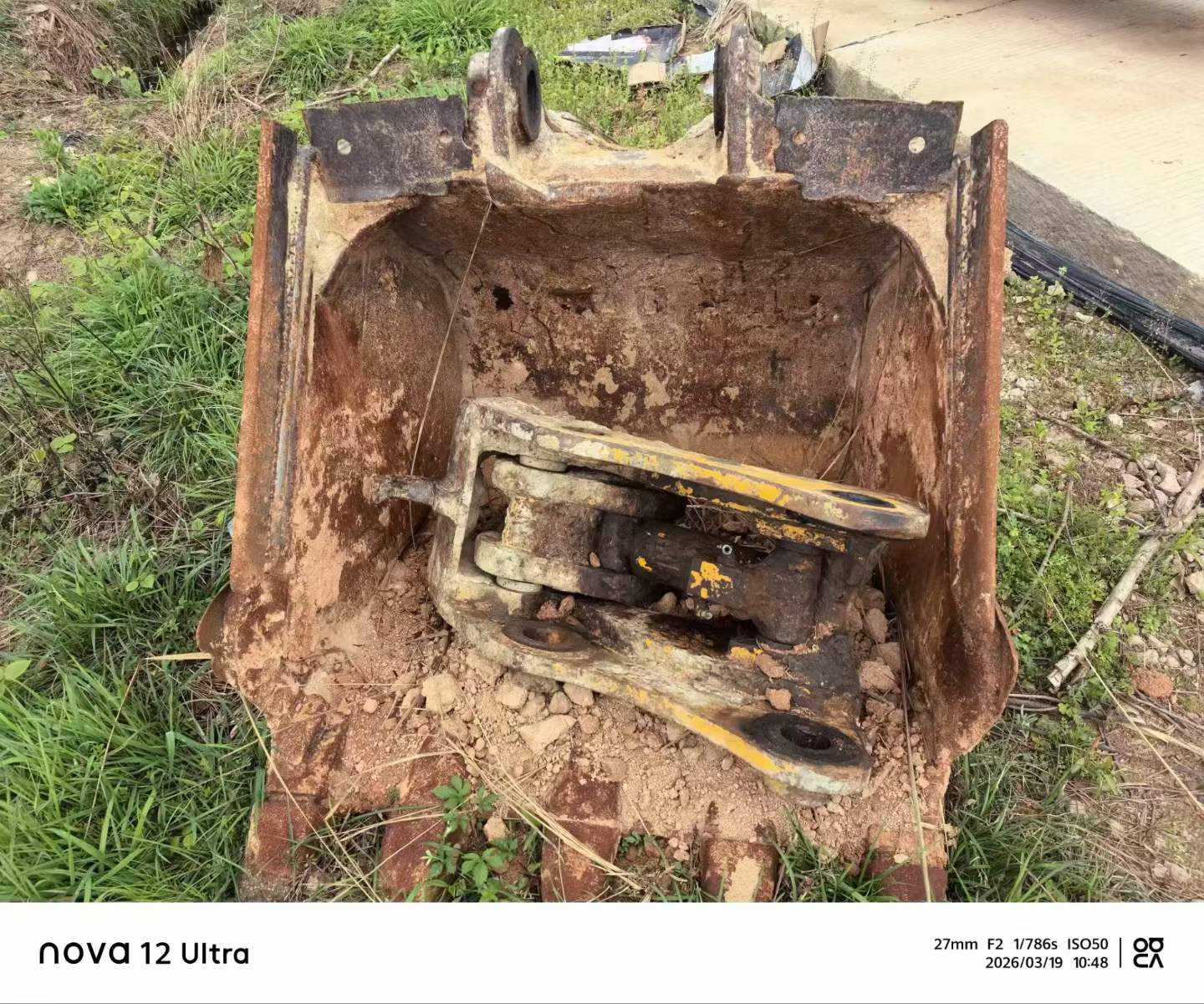 Buy Komatsu PC110-7 Used Excavator / 8