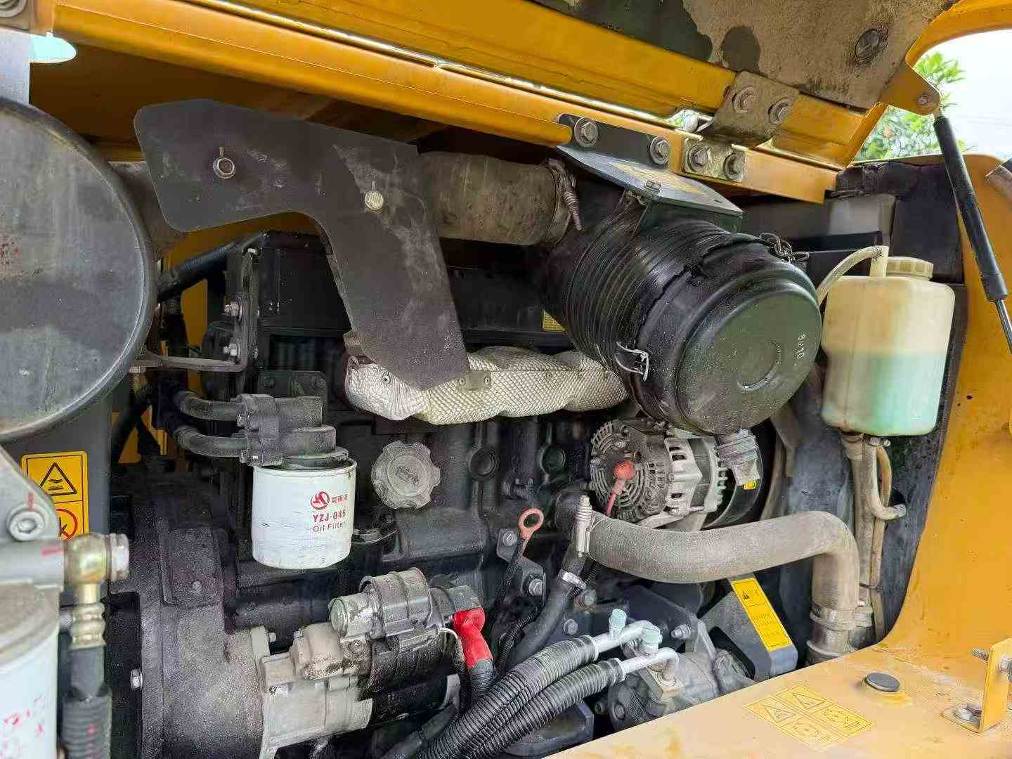 Buy XCMG XE75C Used Excavator / 3