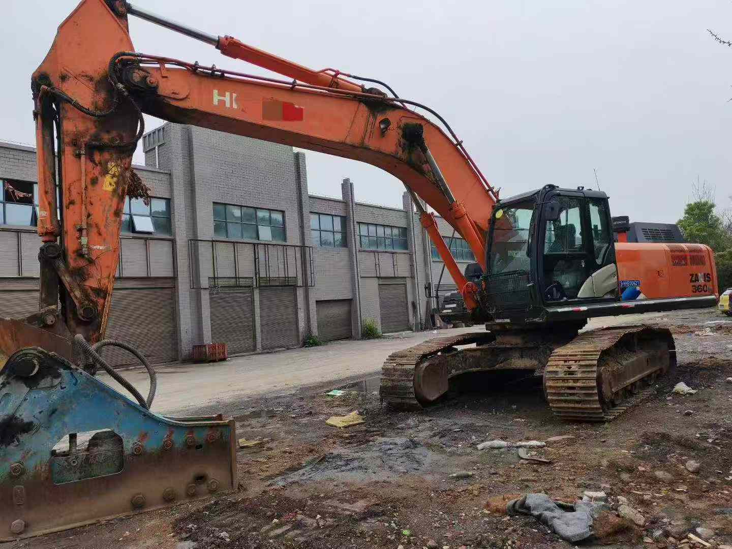Buy Hitachi ZX360H-5A Used Excavator / 2