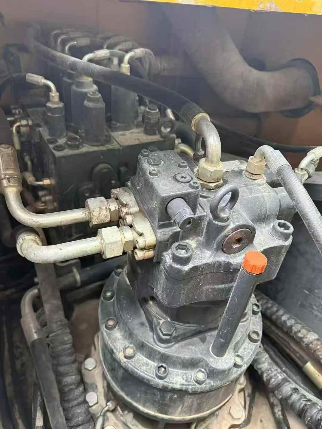 Buy XCMG XE245D Used Excavator / 4