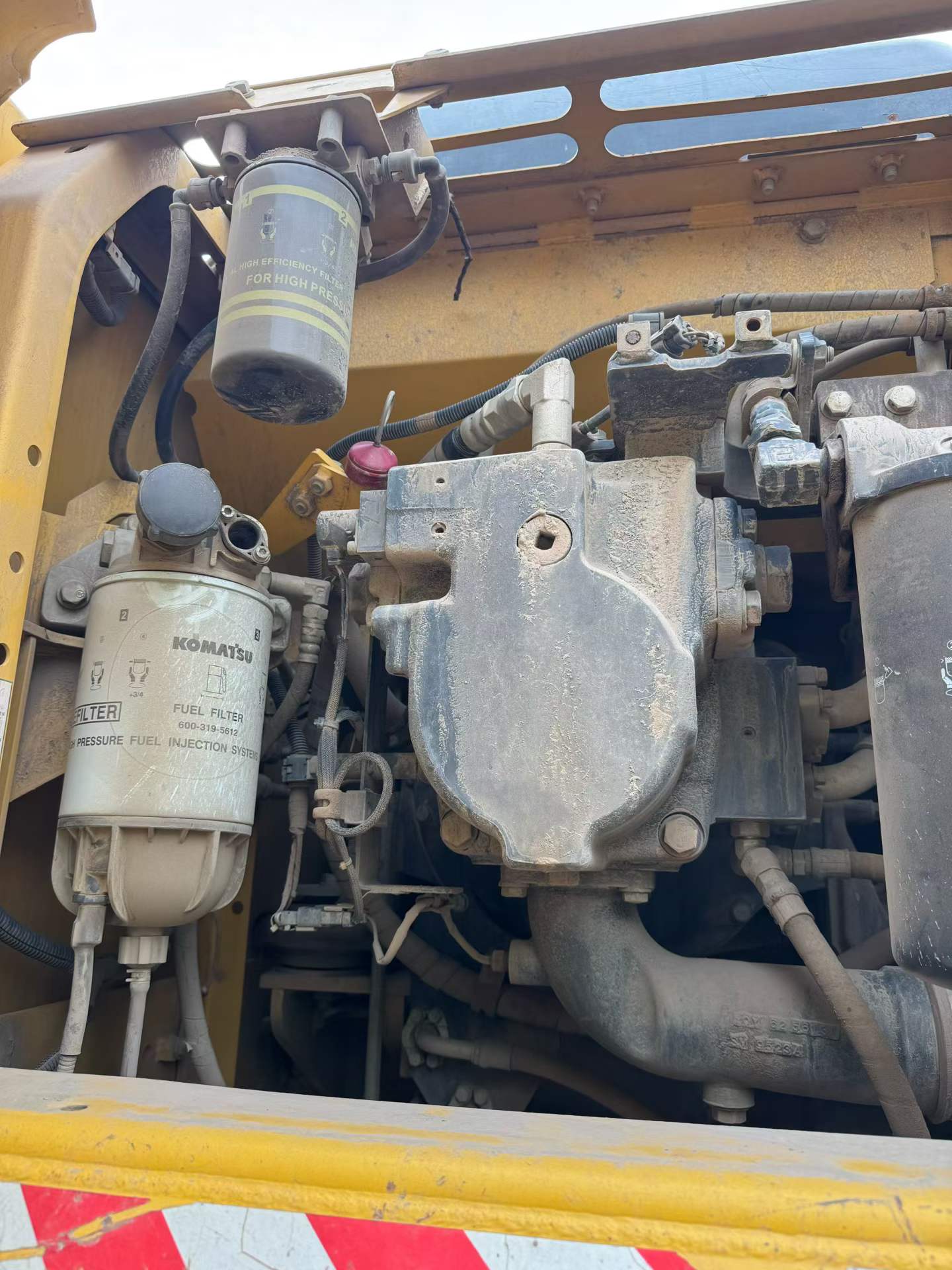 Buy Komatsu HB215LC-1 Used Excavator / 6