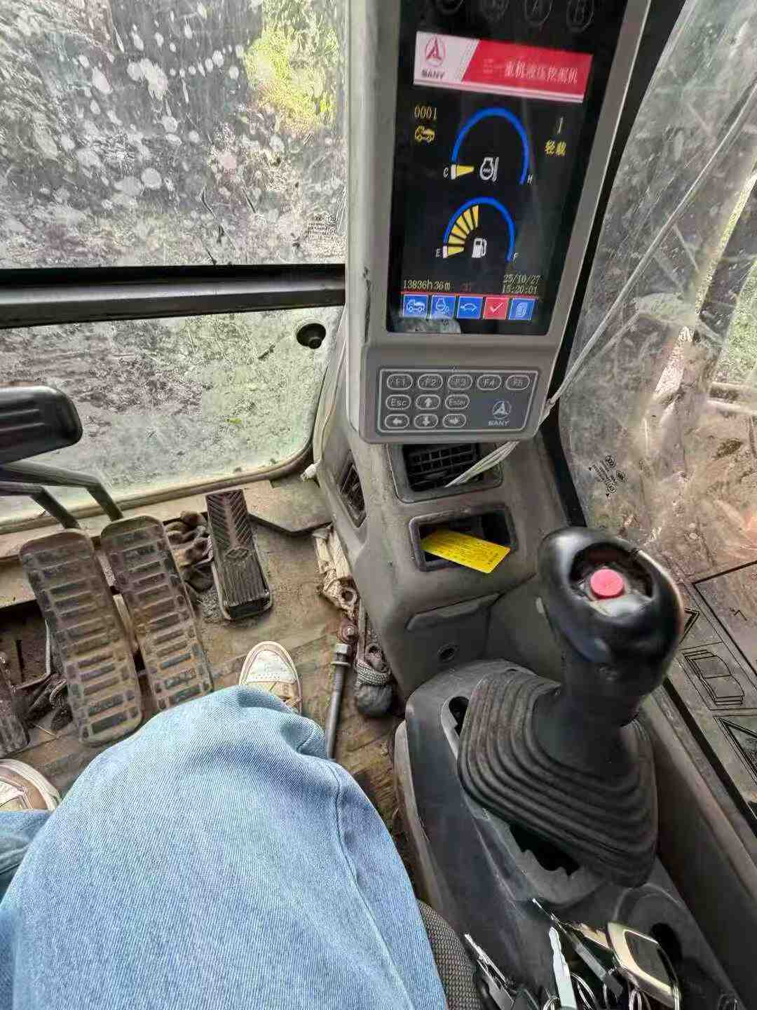 Buy Sany SY215C Used Excavator / 3