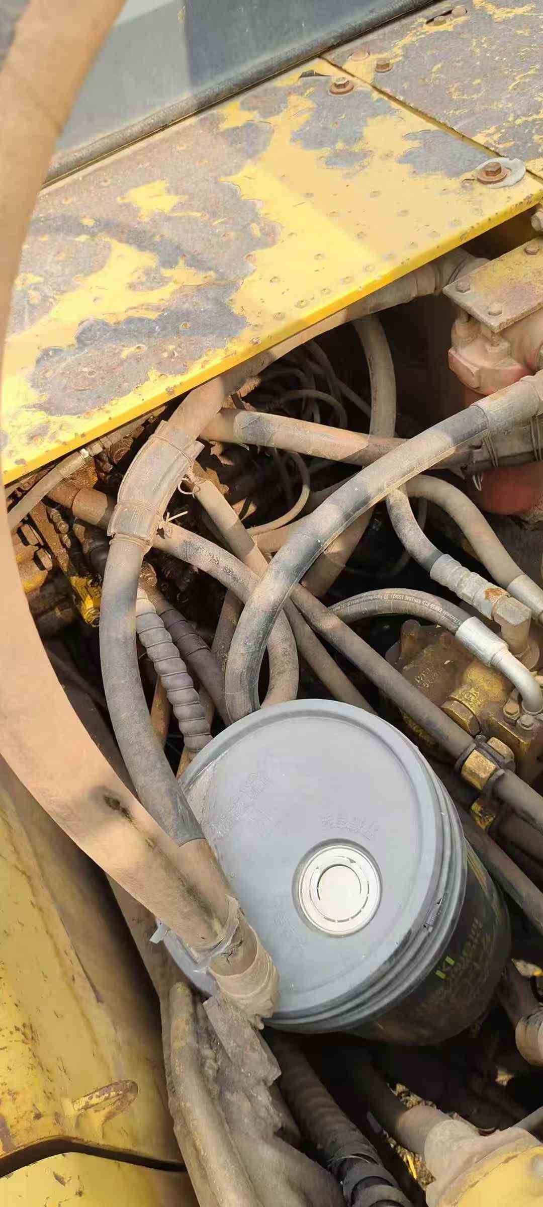 Buy Komatsu PC210-6 Used Excavator / 5