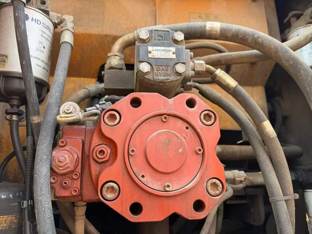 Buy Hyundai R150-7 Used Excavator / 5