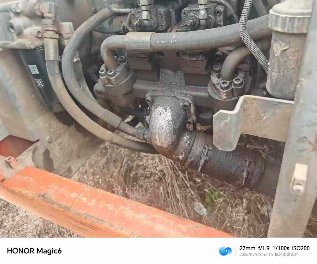 Buy Hitachi EX230-6 Used Excavator / 6