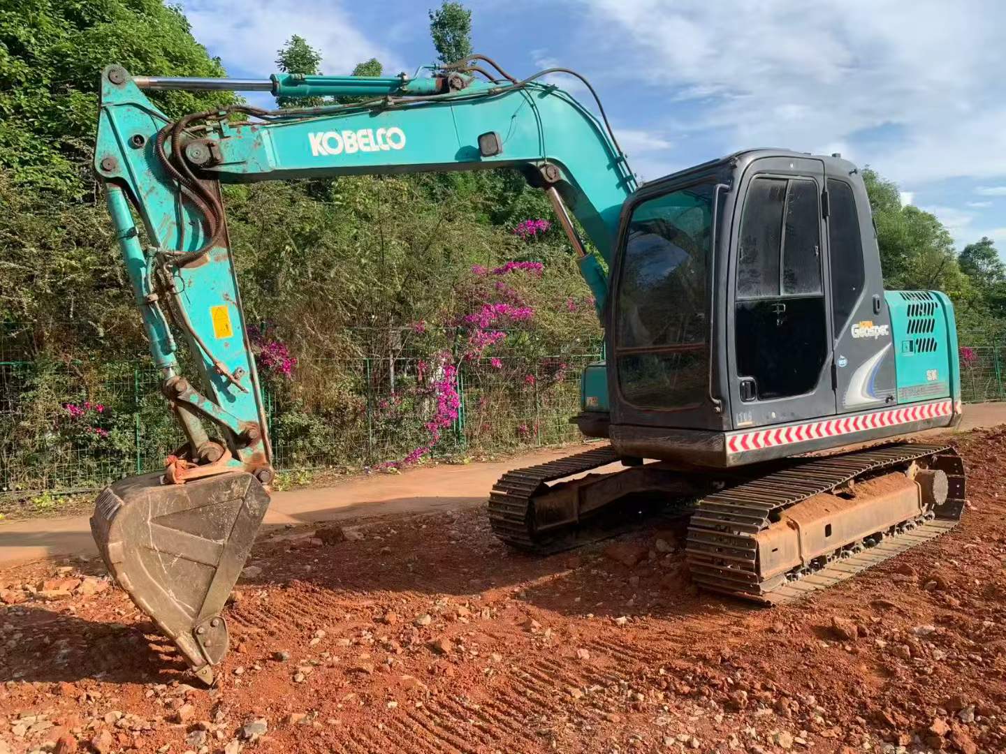 Buy Kobelco SK75 Used Excavator / 2