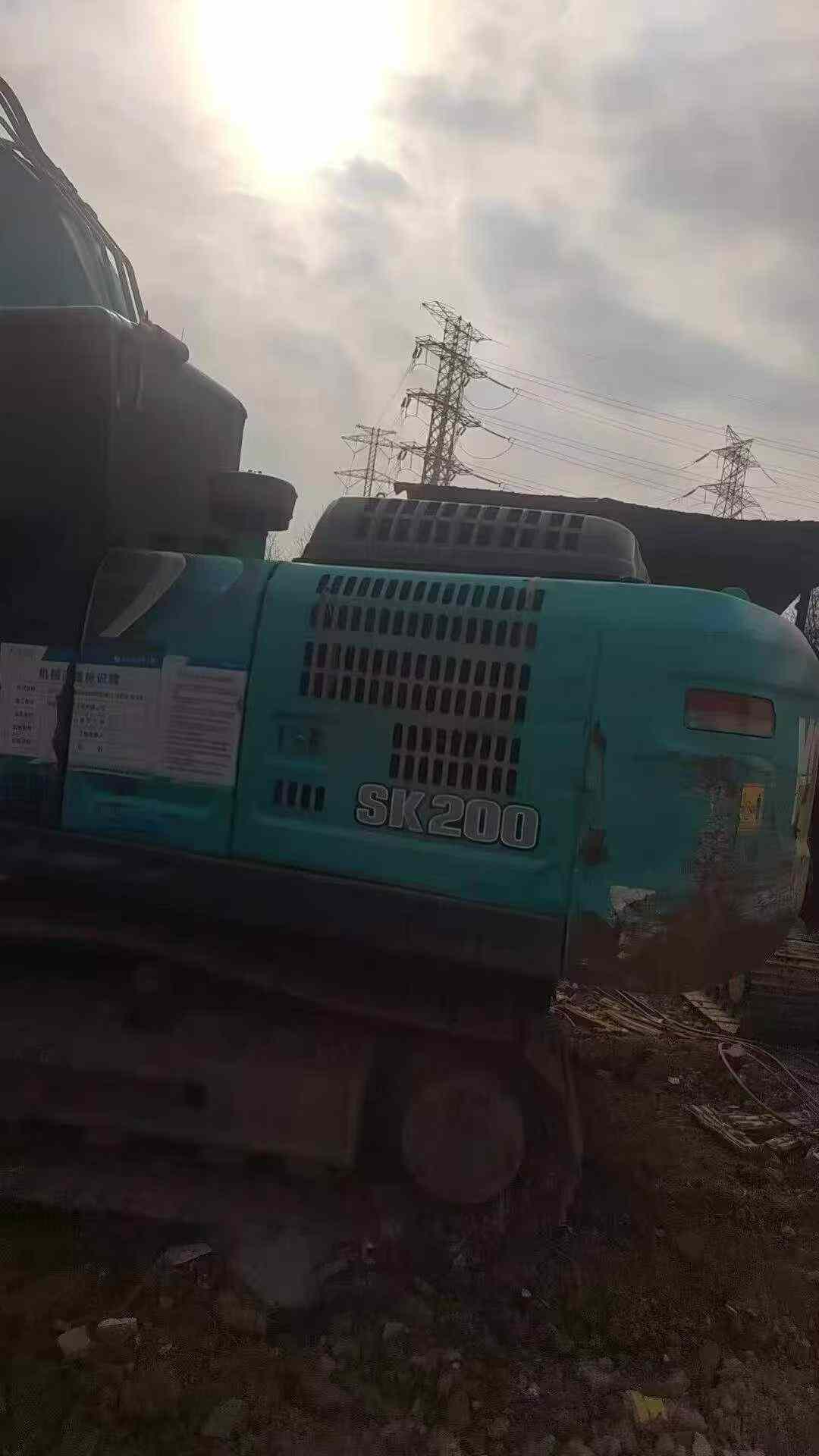 Buy Kobelco SK200 Used Excavator / 4