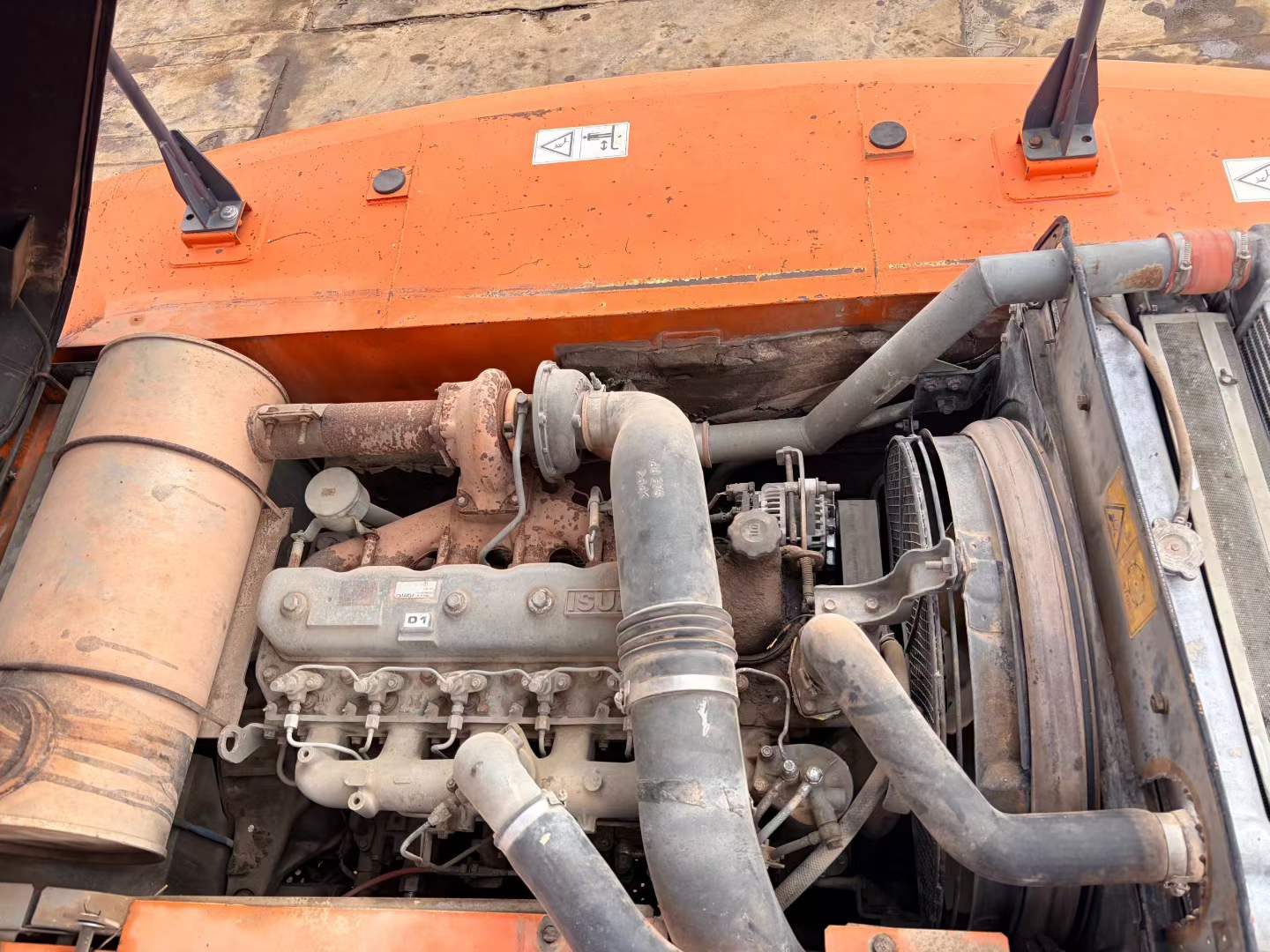 Buy Hitachi EX250-5 Used Excavator / 2