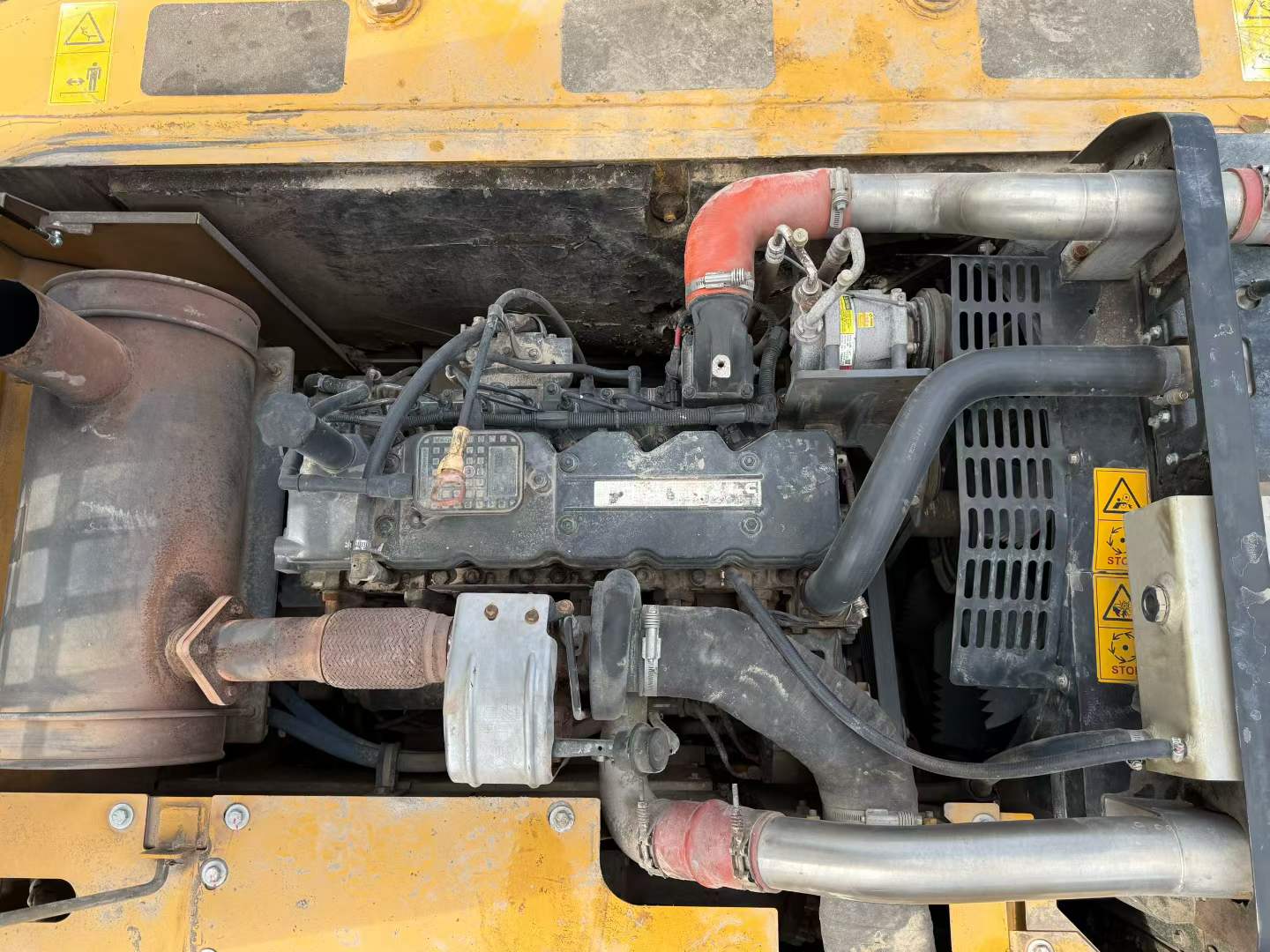 Buy XCMG XE205DA Used Excavator / 8