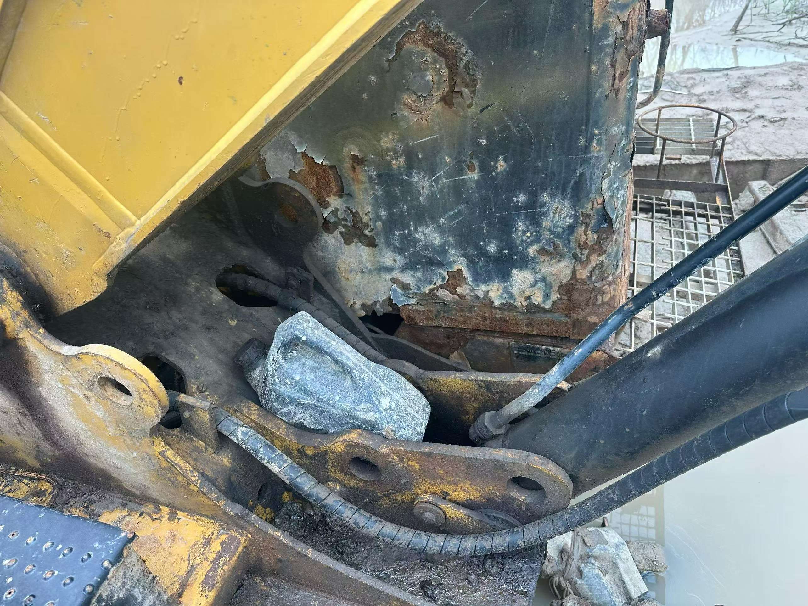 Buy Caterpillar 308B Used Excavator / 8