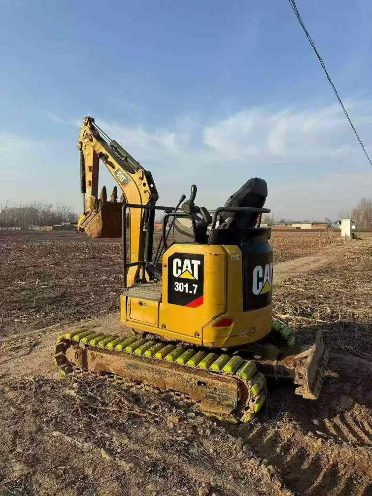 Buy Caterpillar 301.4C Used Excavator / 3