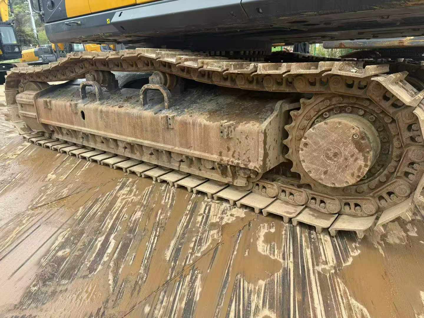 Buy XCMG XE550DK Used Excavator / 4